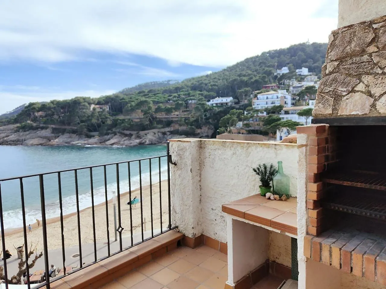 Tamariu Beach 2 - Terrace Penthouse On The Beach Apartment