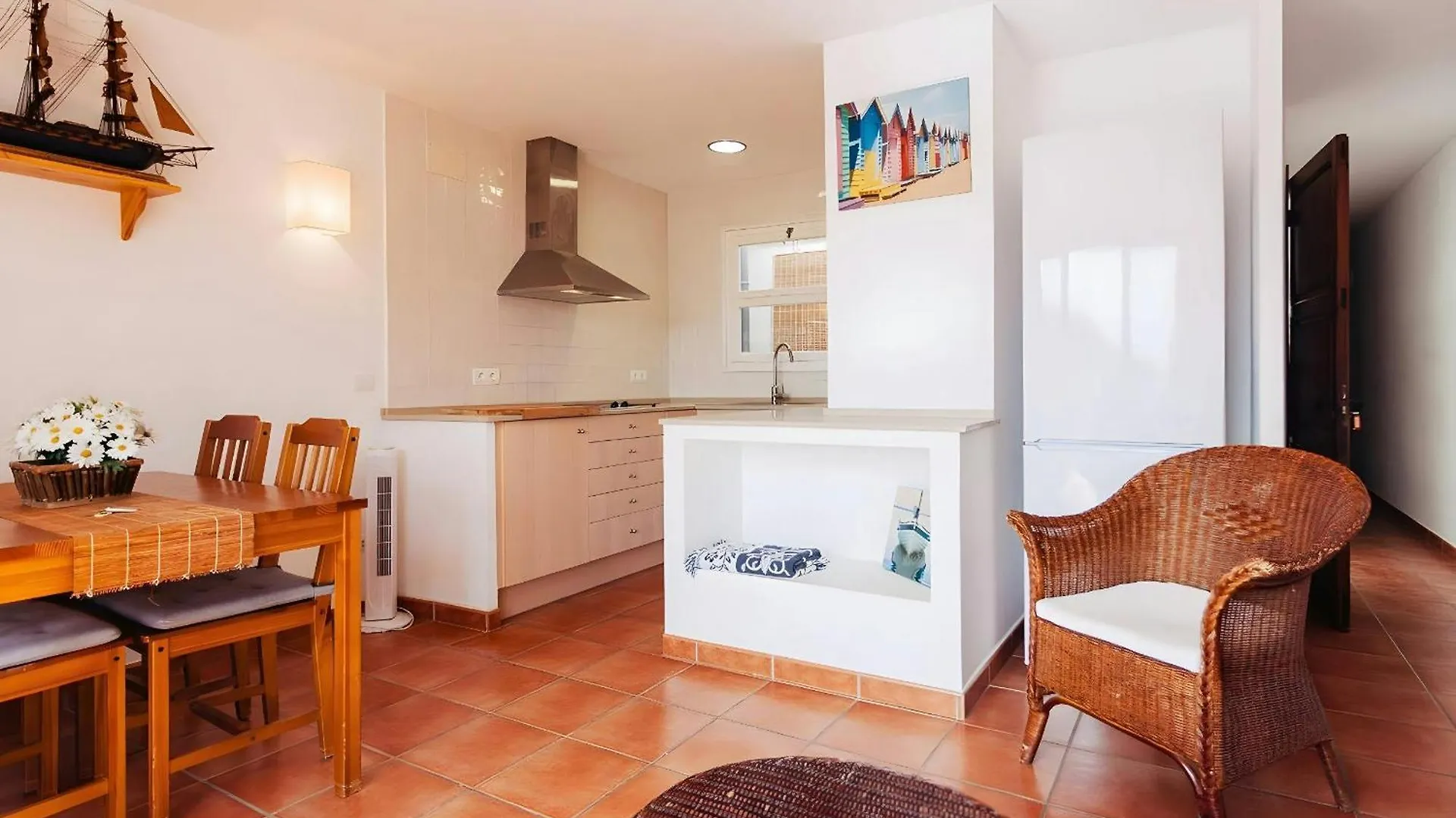 Tamariu Beach 2 - Terrace Penthouse On The Beach Apartment
