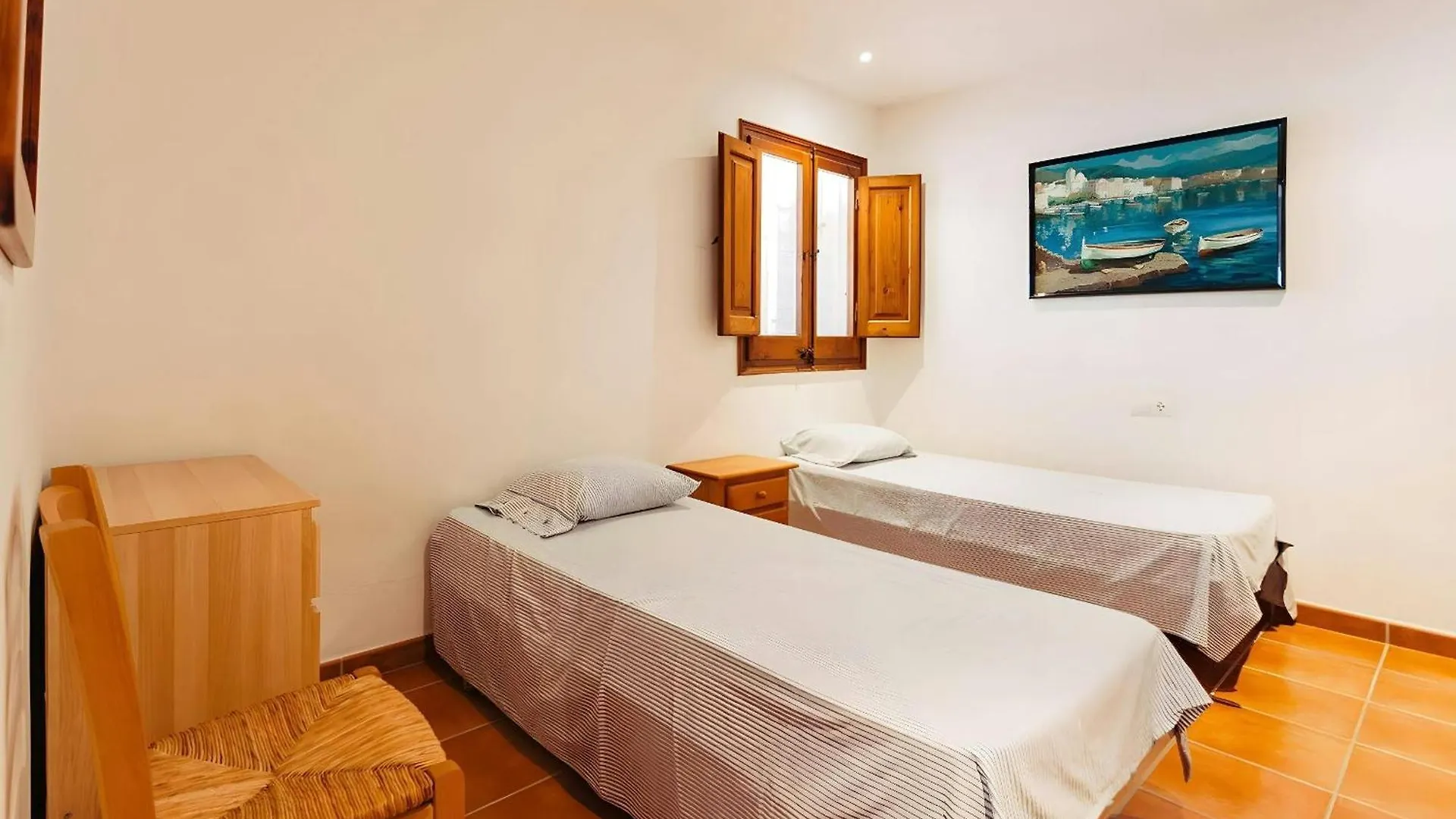 Tamariu Beach 2 - Terrace Penthouse On The Beach Apartment 0*,