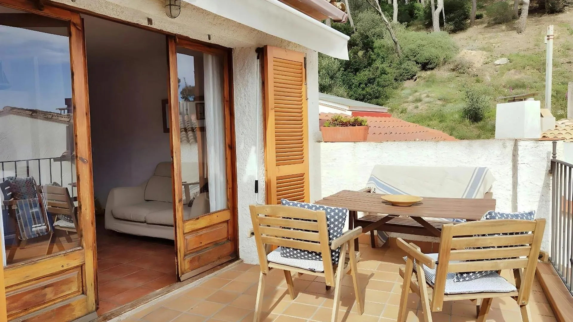Tamariu Beach 2 - Terrace Penthouse On The Beach Apartment 0*,  Spain