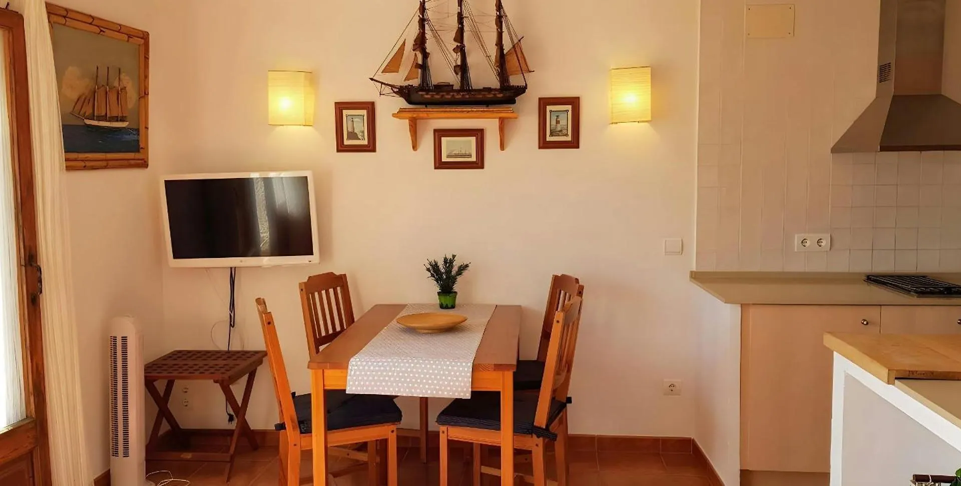 Tamariu Beach 2 - Terrace Penthouse On The Beach Apartment